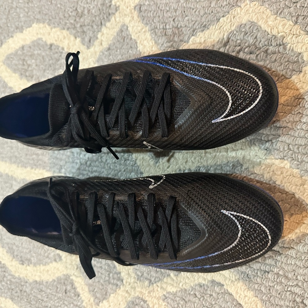 Nike Soccer Cleat 
Brand New Men’s Size 7 with Box
Air Zoom Mercurial Vapor FG